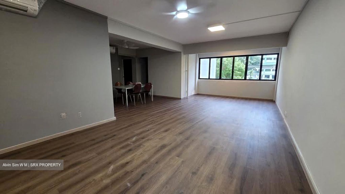 Blk 204 Pasir Ris Street 21 (Pasir Ris), HDB Executive #615930071